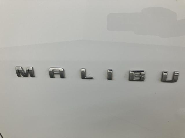 Photo of 2023 Summit White Chevrolet Malibu