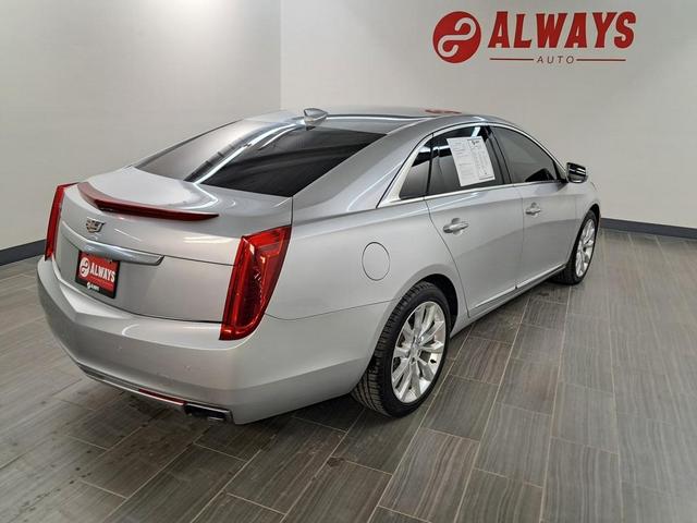 Photo of 2016 Radiant Silver Metallic Cadillac XTS