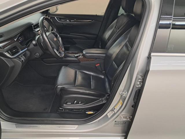 Photo of 2016 Radiant Silver Metallic Cadillac XTS