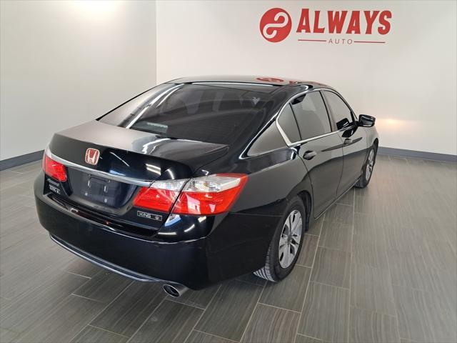 Photo of 2015 Crystal Black Pearl Honda Accord