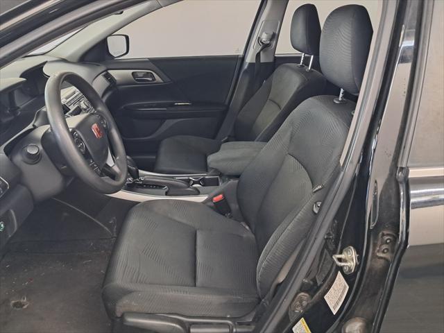 Photo of 2015 Crystal Black Pearl Honda Accord