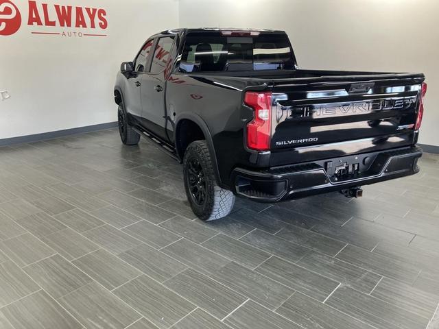 Photo of 2022 Black Chevrolet Silverado 1500