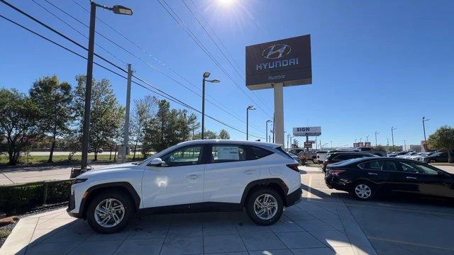 Photo of 2025 White Hyundai TUCSON