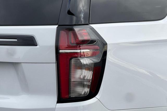 Photo of 2023 Summit White Chevrolet Tahoe