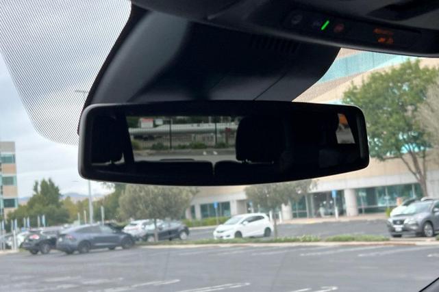 Photo of 2023 Summit White Chevrolet Tahoe