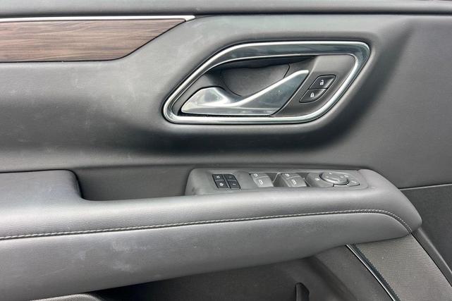 Photo of 2023 Summit White Chevrolet Tahoe