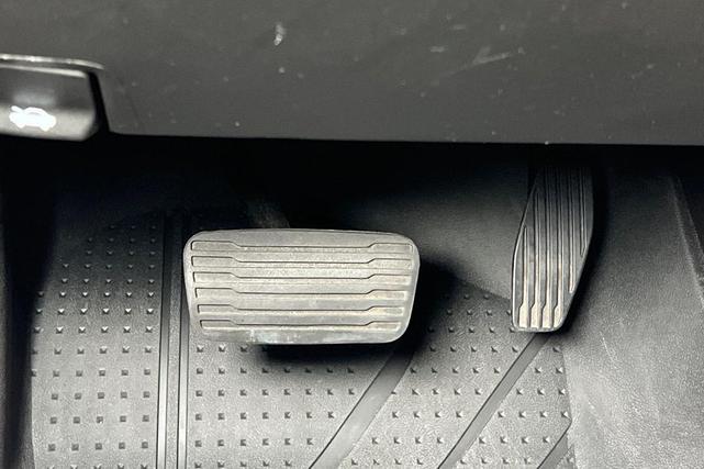 Photo of 2023 Summit White Chevrolet Tahoe