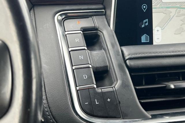 Photo of 2023 Summit White Chevrolet Tahoe