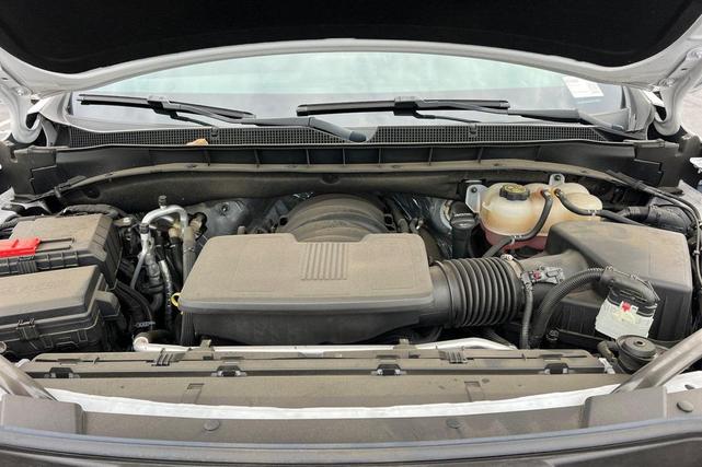 Photo of 2023 Summit White Chevrolet Tahoe