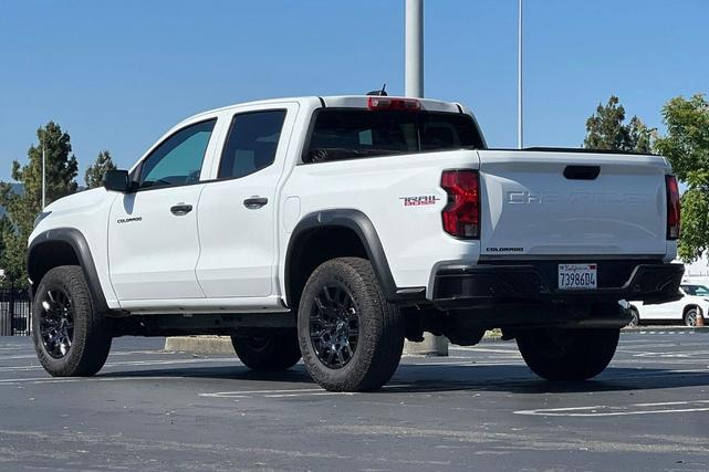 Photo of 2024 Summit White Chevrolet Colorado