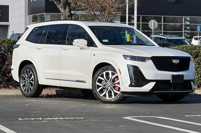 2025 Cadillac XT6