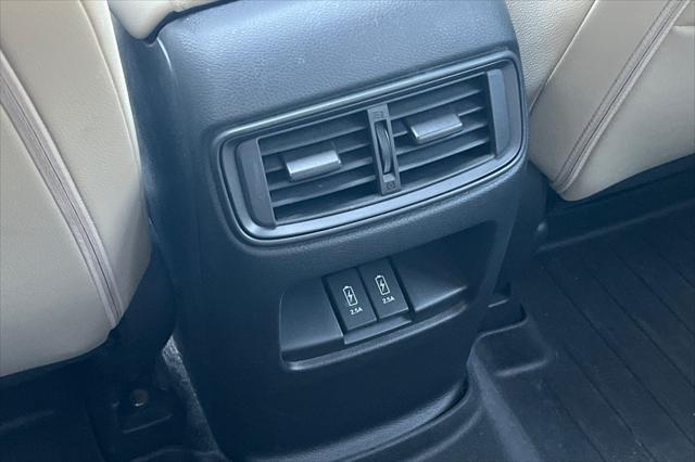 Photo of 2019 Platinum White Pearl Honda CR-V