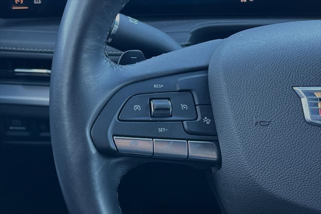 Photo of 2024 Argent Silver Metallic Cadillac XT4