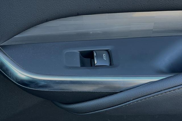 Photo of 2024 Argent Silver Metallic Cadillac XT4