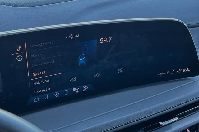 Photo of 2024 Argent Silver Metallic Cadillac XT4