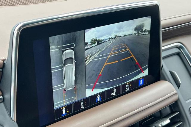 Photo of 2023 Summit White Chevrolet Suburban