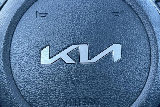 Photo of 2023 Deep Sea Blue Kia Forte