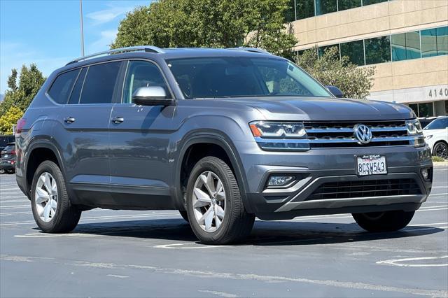 Photo of 2018 Platinum Gray Metallic Volkswagen Atlas