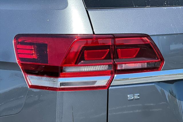 Photo of 2018 Platinum Gray Metallic Volkswagen Atlas