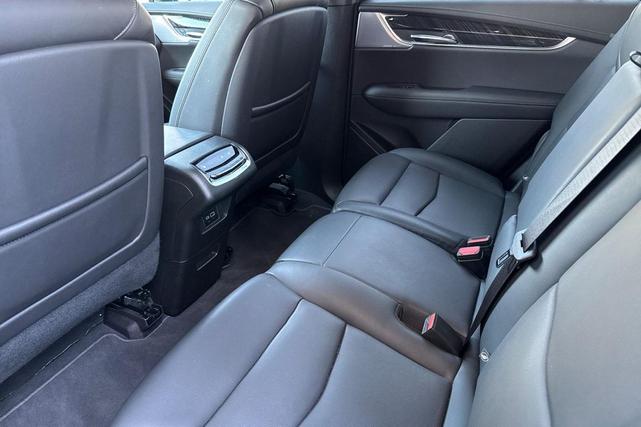 Photo of 2025 Stellar Black Metallic Cadillac XT6