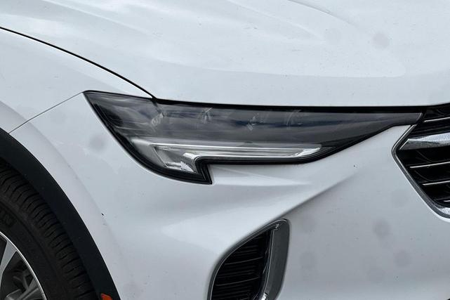 Photo of 2022 Summit White Buick Envision