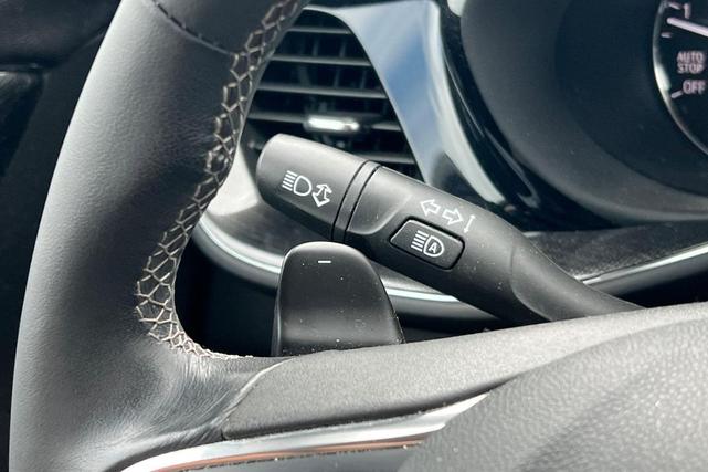 Photo of 2022 Summit White Buick Envision