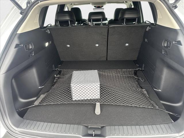 Photo of 2025 Wind Chill Pearl Mazda CX-50