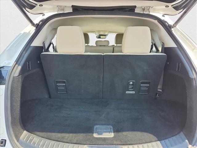 Photo of 2022 Snowflake White Pearl Mica Mazda CX-9