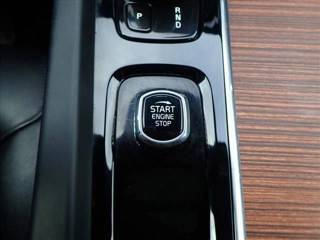 Photo of 2022 Fusion Red Metallic Volvo S60