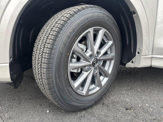 Photo of 2025 Platinum Quartz Metallic Mazda CX-5