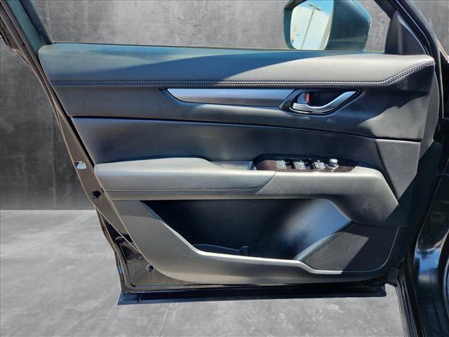 Photo of 2023 Jet Black Mica Mazda CX-5