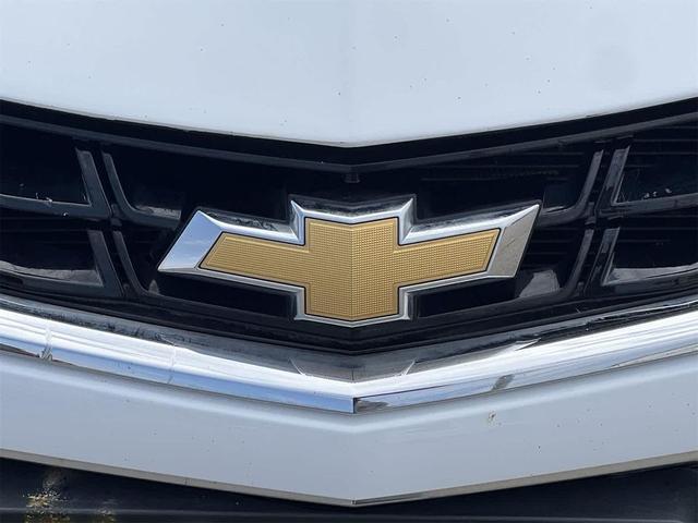Photo of 2019 Summit White Chevrolet Cruze