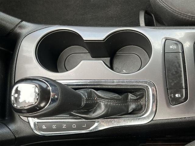 Photo of 2019 Summit White Chevrolet Cruze