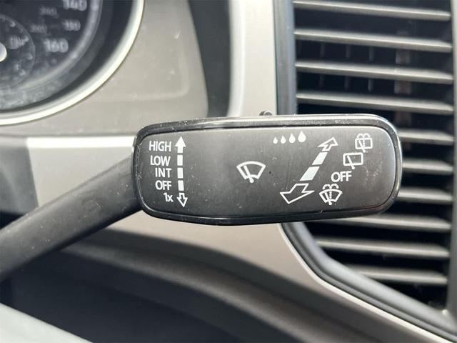 Photo of 2021 Blue Volkswagen Atlas