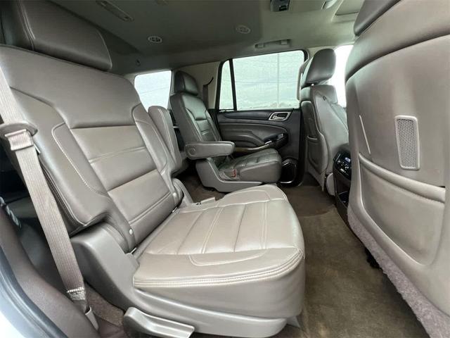 Photo of 2016 Summit White GMC Yukon