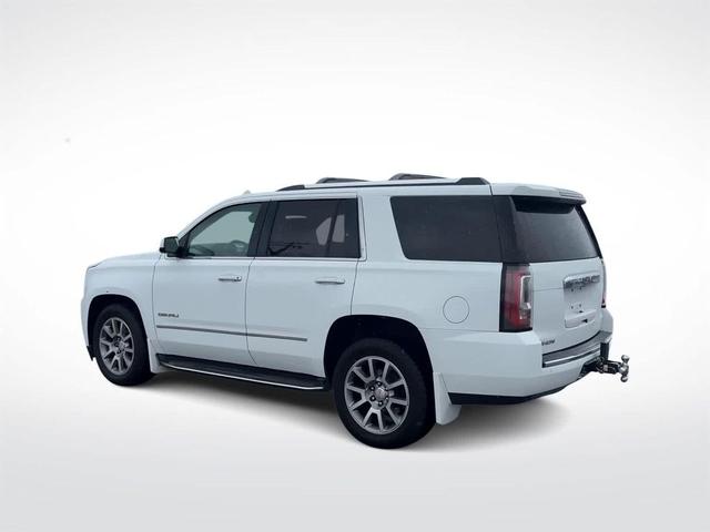 Photo of 2016 Summit White GMC Yukon