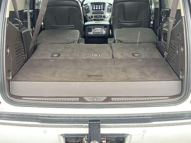 Photo of 2016 Summit White GMC Yukon