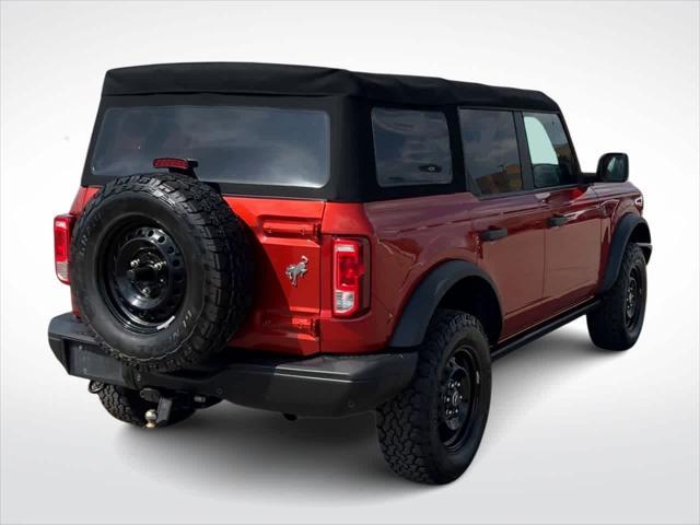 Photo of 2022 Hot Pepper Red Metallic Tinted Clearcoat Ford Bronco