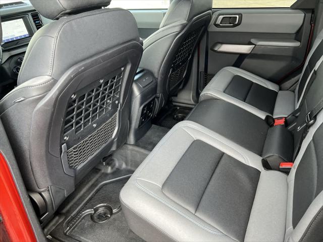 Photo of 2022 Hot Pepper Red Metallic Tinted Clearcoat Ford Bronco