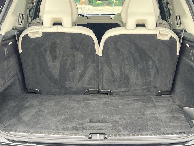 Photo of 2022 Onyx Black Metallic Volvo XC90