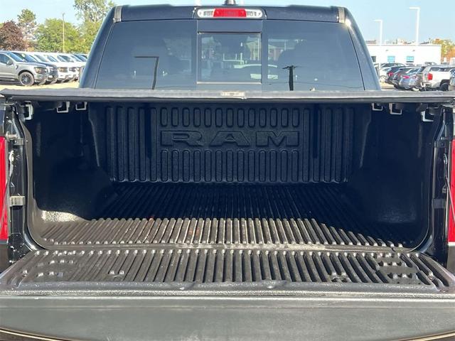 Photo of 2021 Diamond Black Crystal Pearlcoat RAM 1500