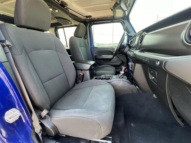 Photo of 2018 Ocean Blue Metallic Clearcoat Jeep Wrangler Unlimited