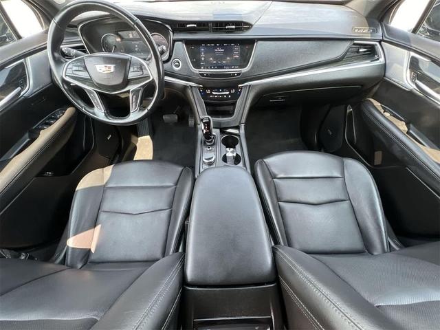 Photo of 2023 Stellar Black Metallic Cadillac XT5