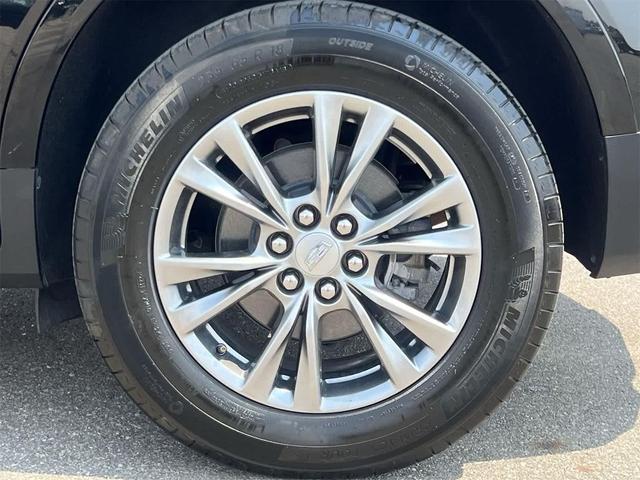 Photo of 2023 Stellar Black Metallic Cadillac XT5