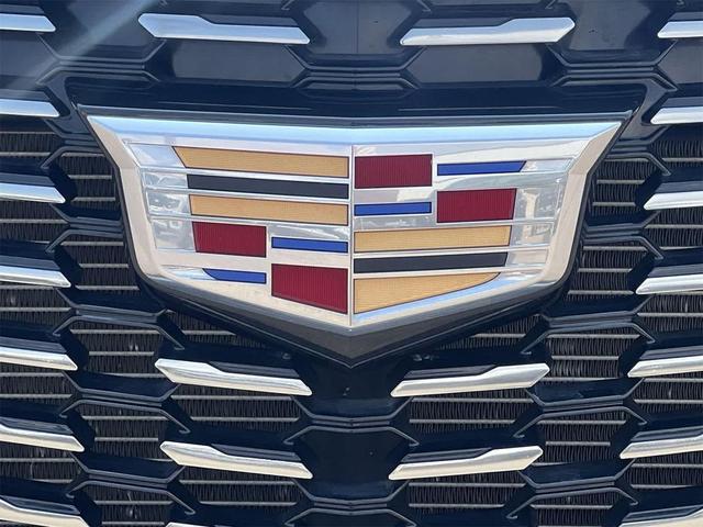 Photo of 2023 Stellar Black Metallic Cadillac XT5