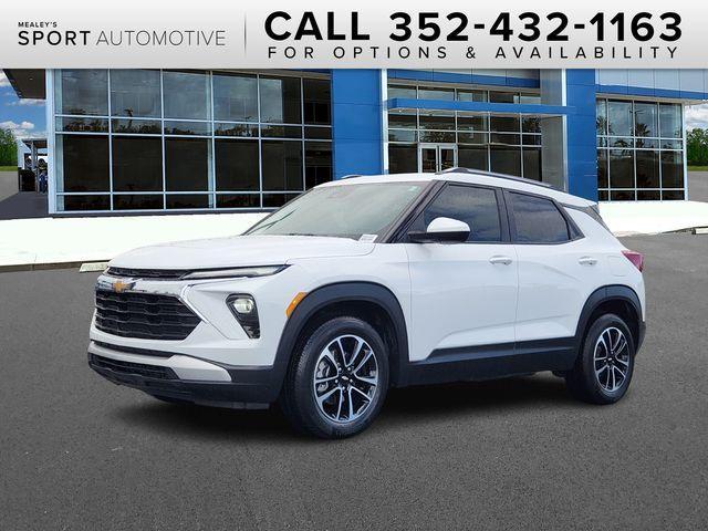 Photo of 2024 Summit White Chevrolet Trailblazer
