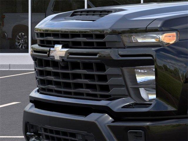 Photo of 2025 Black Chevrolet Silverado 2500