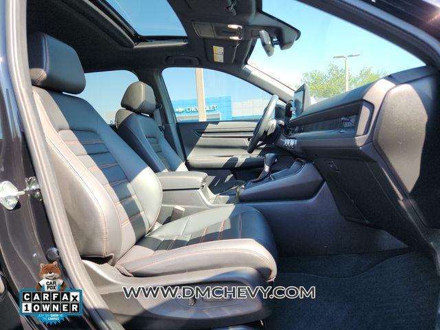 Photo of 2025 Crystal Black Pearl Honda CR-V Hybrid