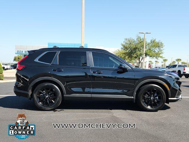 Photo of 2025 Crystal Black Pearl Honda CR-V Hybrid