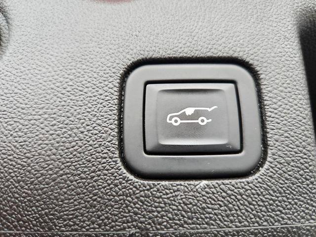 Photo of 2023 Blue Glow Metallic Chevrolet Equinox